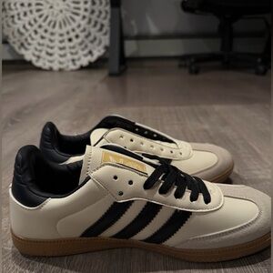 Adidas Sambas
